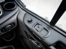 Ford Transit Custom Signature 300 2.0 EcoBlue 130 BHP Limited 6-Seat Doublecab L1 SWB Euro 6 Diesel Automatic Van