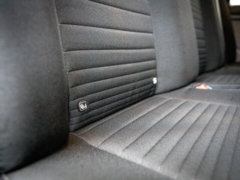 2.0 300 EcoBlue Limited Crew Van Double Cab 5dr Diesel Auto L1 H1 Euro 6 (s/s) (6 Seat) (130 ps)