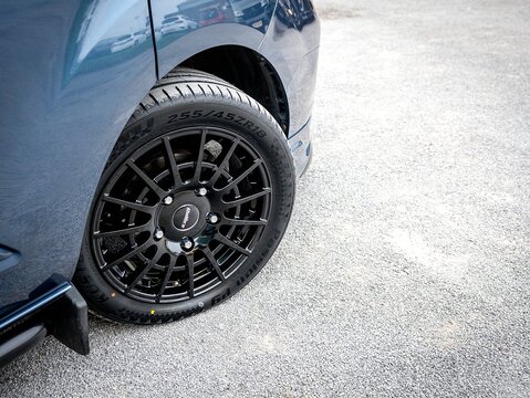 2.0 300 EcoBlue Limited Crew Van Double Cab 5dr Diesel Auto L1 H1 Euro 6 (s/s) (6 Seat) (130 ps)