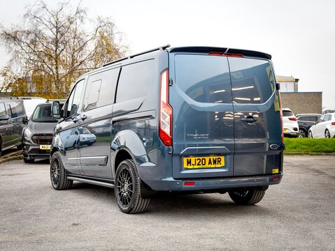 2.0 300 EcoBlue Limited Crew Van Double Cab 5dr Diesel Auto L1 H1 Euro 6 (s/s) (6 Seat) (130 ps)