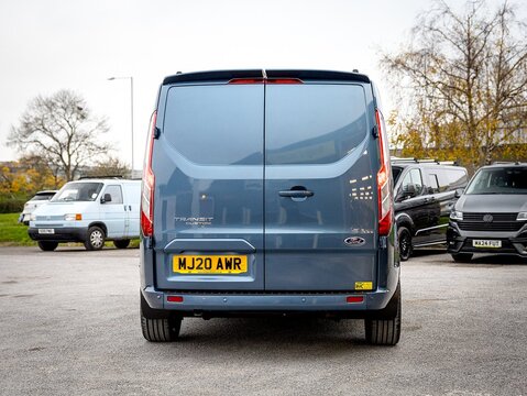 2.0 300 EcoBlue Limited Crew Van Double Cab 5dr Diesel Auto L1 H1 Euro 6 (s/s) (6 Seat) (130 ps)