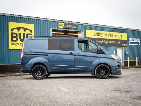 2.0 300 EcoBlue Limited Crew Van Double Cab 5dr Diesel Auto L1 H1 Euro 6 (s/s) (6 Seat) (130 ps)