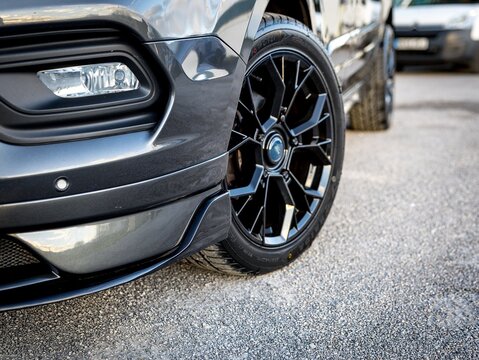 2.0 280 EcoBlue Limited Panel Van 5dr Diesel Auto L1 H1 Euro 6 (s/s) (130 ps)