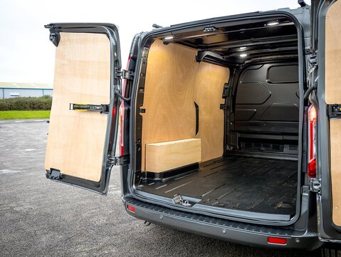 2.0 280 EcoBlue Limited Panel Van 5dr Diesel Manual L1 H1 Euro 6 (s/s) (130 ps)