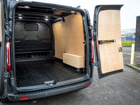 2.0 280 EcoBlue Limited Panel Van 5dr Diesel Manual L1 H1 Euro 6 (s/s) (130 ps)