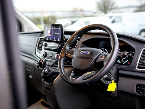 2.0 280 EcoBlue Limited Panel Van 5dr Diesel Manual L1 H1 Euro 6 (s/s) (130 ps)