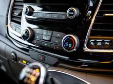 Ford Transit Custom Signature 280 2.0 EcoBlue 130 Bhp Limited L1 SWB 3-Seat Diesel 6-Speed Manual Panel Van