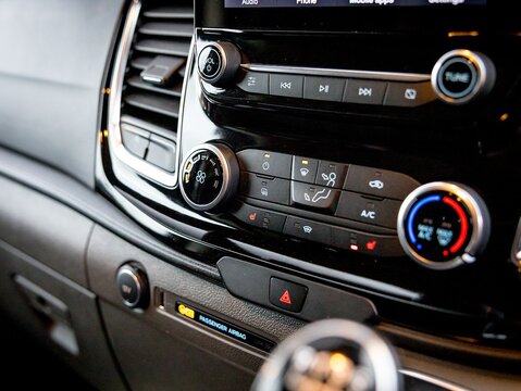 2.0 280 EcoBlue Limited Panel Van 5dr Diesel Manual L1 H1 Euro 6 (s/s) (130 ps)