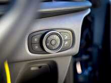 Ford Transit Custom Signature 280 2.0 EcoBlue 170 Bhp Limited L1 SWB 3-Seat Diesel Automatic Panel Van