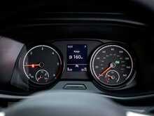 Volkswagen Transporter T6.1 T32 2.0 TDI 150 BHP Highline SWB 5 Seat Kombi Euro 6 Diesel DSG 7 Speed Automatic Van