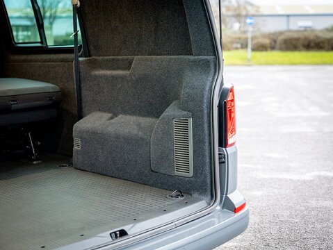 2.0 TDI T32 Highline Crew Van Double Cab 5dr Diesel DSG FWD SWB Euro 6 (s/s) (150 ps)