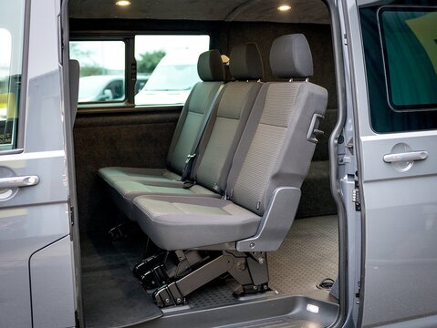 2.0 TDI T32 Highline Crew Van Double Cab 5dr Diesel DSG FWD SWB Euro 6 (s/s) (150 ps)