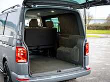 Volkswagen Transporter T6.1 T32 2.0 TDI 150 BHP Highline SWB 5 Seat Kombi Euro 6 Diesel DSG 7 Speed Automatic Van