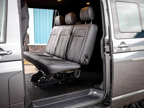 2.0 TDI T32 Highline Crew Van Double Cab 5dr Diesel Manual FWD SWB Euro 6 (s/s) (150 ps)