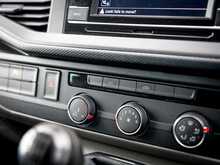 Volkswagen Transporter T6.1 T32 2.0 TDI 150 BHP LWB Highline 5 Seat Kombi Euro 6 Diesel 6 Speed Manual Van