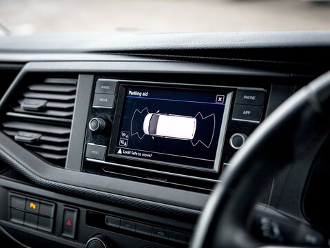 2.0 TDI T32 Highline Crew Van Double Cab 5dr Diesel Manual FWD SWB Euro 6 (s/s) (150 ps)