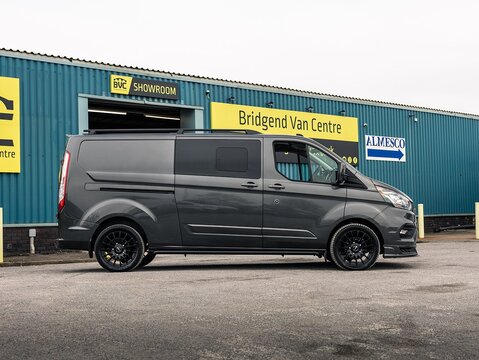 2.0 320 EcoBlue Limited Crew Van Double Cab 5dr Diesel Manual L2 H1 Euro 6 (s/s) (130 ps)