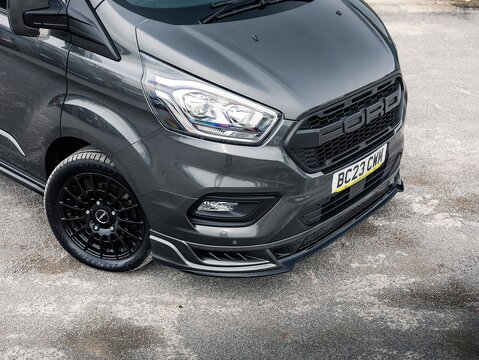 2.0 320 EcoBlue Limited Crew Van Double Cab 5dr Diesel Manual L2 H1 Euro 6 (s/s) (130 ps)