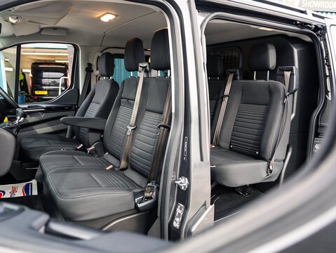 2.0 320 EcoBlue Limited Crew Van Double Cab 5dr Diesel Manual L2 H1 Euro 6 (s/s) (130 ps)