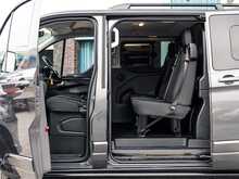 Ford Transit Custom Signature 320 2.0 EcoBlue 130 BHP Limited Doublecab L2 LWB Euro 6 Diesel 6-Speed Manual Van