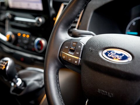 2.0 300 EcoBlue Limited Panel Van 5dr Diesel Manual L1 H1 Euro 6 (s/s) (130 ps)