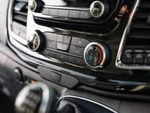 Ford Transit Custom Signature 280 2.0 EcoBlue 130 Bhp Limited L1 SWB 3-Seat Diesel 6-Speed Manual Panel Van