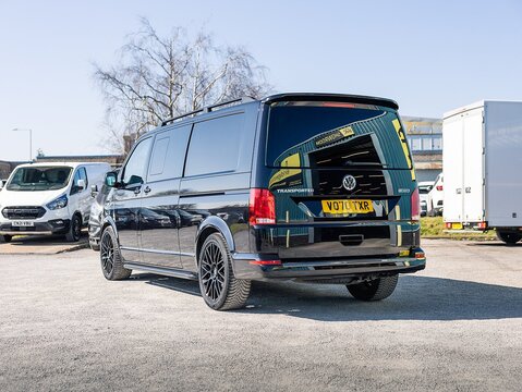 2.0 BiTDI T32 Highline Crew Van 5dr Diesel DSG 4Motion LWB Euro 6 (s/s) (199 ps)