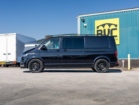 2.0 BiTDI T32 Highline Crew Van 5dr Diesel DSG 4Motion LWB Euro 6 (s/s) (199 ps)