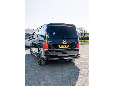 2.0 BiTDI T32 Highline Crew Van 5dr Diesel DSG 4Motion LWB Euro 6 (s/s) (199 ps)