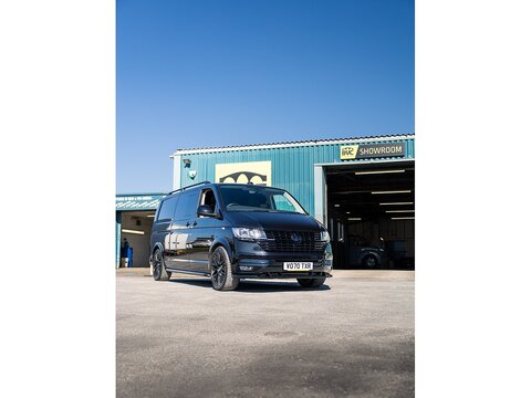 2.0 BiTDI T32 Highline Crew Van 5dr Diesel DSG 4Motion LWB Euro 6 (s/s) (199 ps)