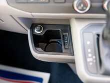 Volkswagen Transporter T6.1 T32 2.0 BiTDI 199 BHP 4Motion LWB 5 Seat Kombi Euro 6 Diesel DSG Automatic Van