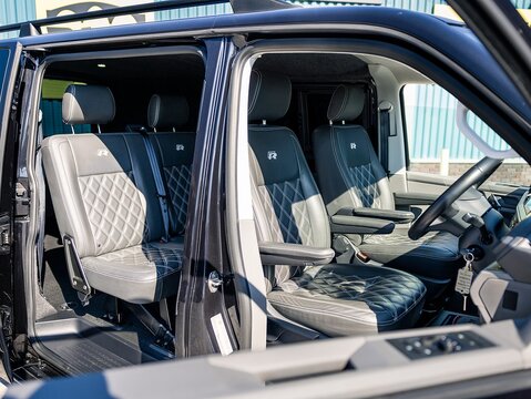 2.0 BiTDI T32 Highline Crew Van 5dr Diesel DSG 4Motion LWB Euro 6 (s/s) (199 ps)