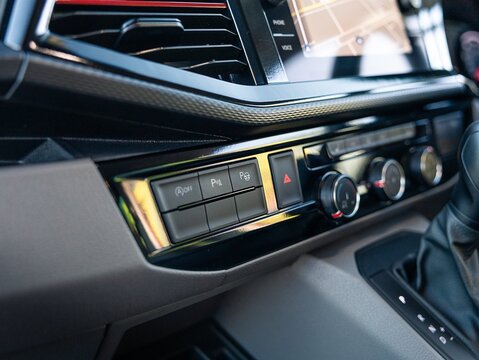 2.0 TDI T30 Highline Panel Van 5dr Diesel DSG FWD SWB Euro 6 (s/s) (150 ps)