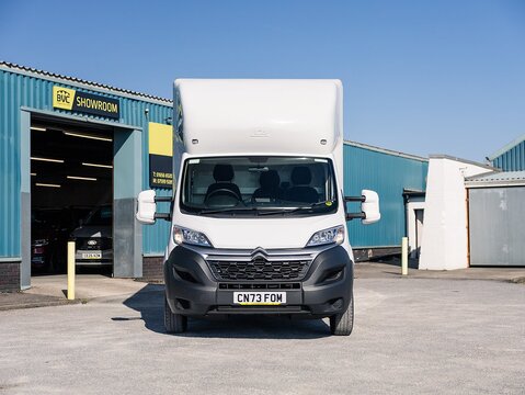 35 L3 2.2BlueHDi Low Platform Luton 140ps Enterpri Luton 2.2 Manual Diesel