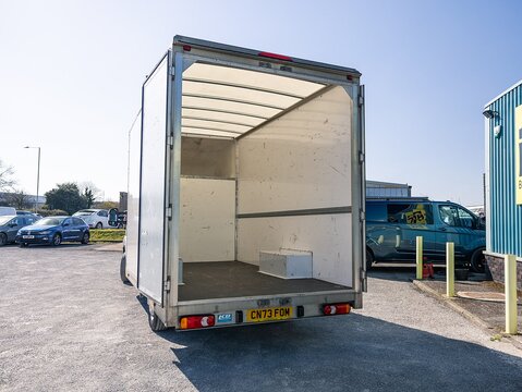 35 L3 2.2BlueHDi Low Platform Luton 140ps Enterpri Luton 2.2 Manual Diesel