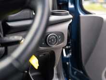 Ford Transit Custom Signature 300 2.0 EcoBlue 130 BHP Limited Doublecab Conversion Euro 6 Diesel 6 Speed Manual Van