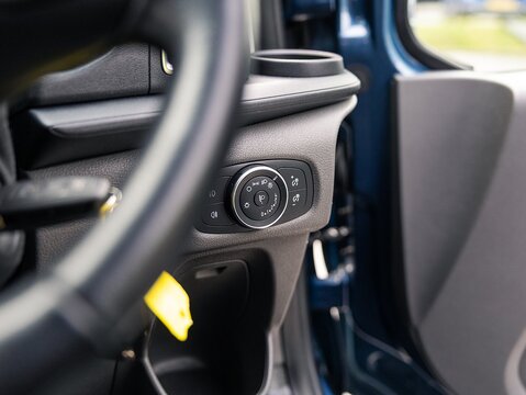 2.0 300 EcoBlue Limited Panel Van 5dr Diesel Manual L2 H1 Euro 6 (s/s) (130 ps)