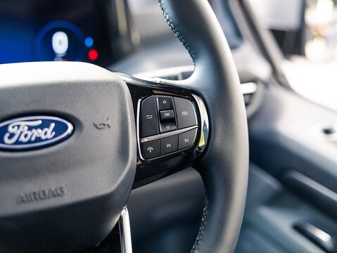 Transit Custom Doublecab 2.0 Automatic Diesel