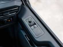 Ford Transit Custom 320 2.0 Ecoblue 136 BHP 6-Seat Doublecab SWB L1 Euro 6 Diesel Automatic Van