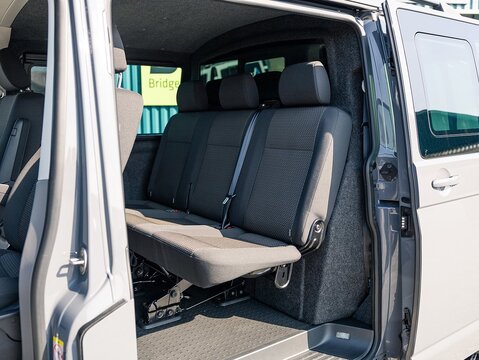 2.0 TDI T32 Highline Crew Van Double Cab 5dr Diesel DSG FWD SWB Euro 6 (s/s) (150 ps)