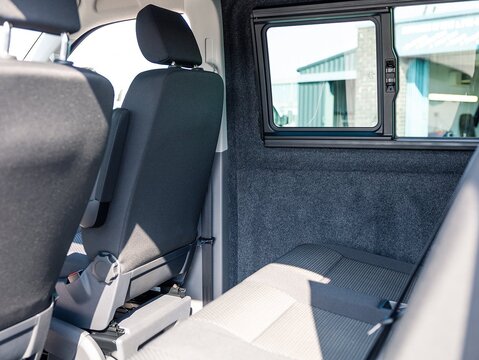 2.0 TDI T32 Highline Crew Van Double Cab 5dr Diesel DSG FWD SWB Euro 6 (s/s) (150 ps)