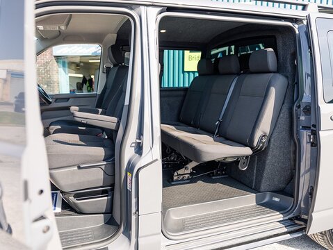 2.0 TDI T32 Highline Crew Van Double Cab 5dr Diesel DSG FWD SWB Euro 6 (s/s) (150 ps)