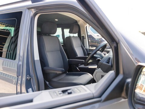 2.0 TDI T32 Highline Crew Van Double Cab 5dr Diesel DSG FWD SWB Euro 6 (s/s) (150 ps)