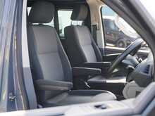 Volkswagen Transporter T6.1 T32 2.0 TDI 150 BHP Highline SWB 5 Seat Kombi Euro 6 Diesel DSG 7-Speed Automatic Van