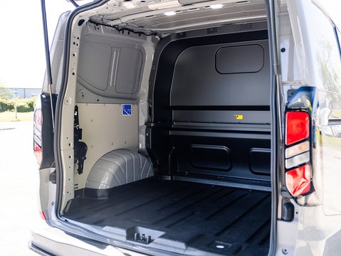 Transit Custom  Panel Van 2.0 Automatic Diesel