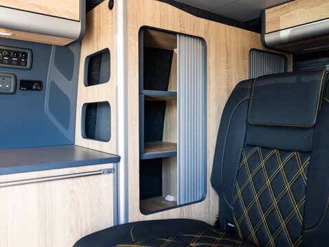 T32 Tdi Kombi Highline 2.0 4dr Kombi Diesel