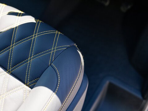 T32 Tdi Kombi Highline 2.0 4dr Kombi Diesel