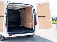 Ford Transit Custom Signature 280 2.0 EcoBlue 130 Bhp Limited L1 SWB 3-Seat Diesel 6-Speed Manual Panel Van