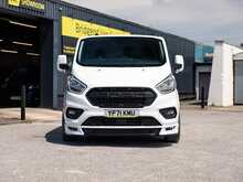Ford Transit Custom Signature 280 2.0 EcoBlue 130 Bhp Limited L1 SWB 3-Seat Diesel 6-Speed Manual Panel Van