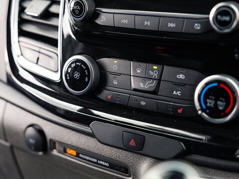 2.0 280 EcoBlue Limited Panel Van 5dr Diesel Manual L1 H1 Euro 6 (s/s) (130 ps)